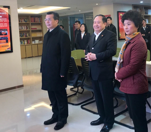 永康书记调研民营企业并宣讲党的十九大精神